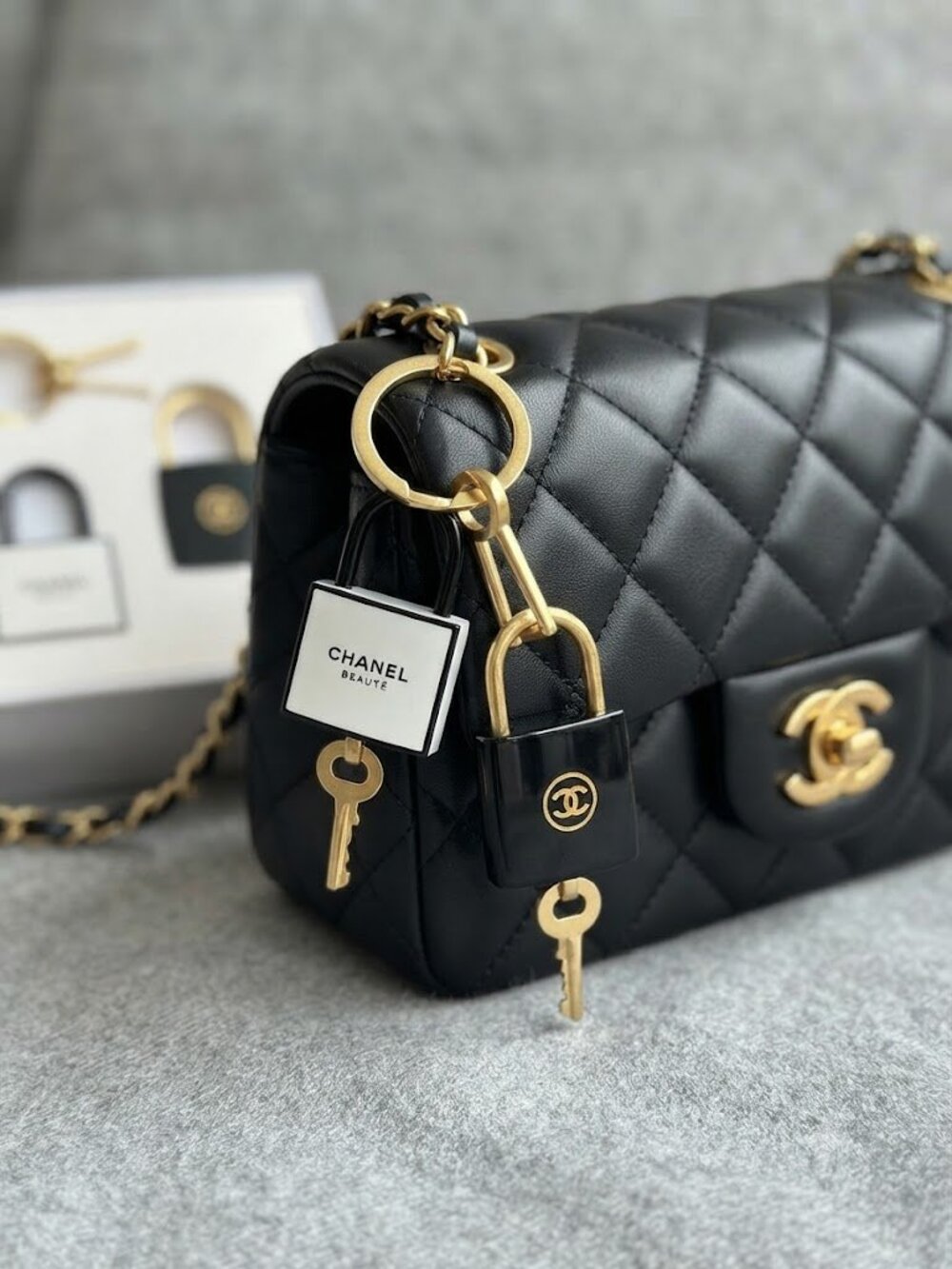 Rare Chanel La Collection Display Set – Iconic Padlocks and Key Ring Locks Open
